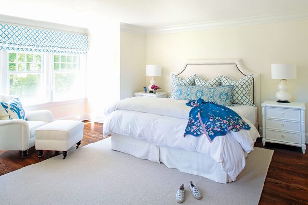 House Tour: A Historic Southampton Home Refreshed - Cottage