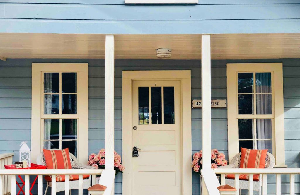 Best Beach Cottage Rentals Cottage Style Decorating Renov   Beach Rental Feature 1024x666 