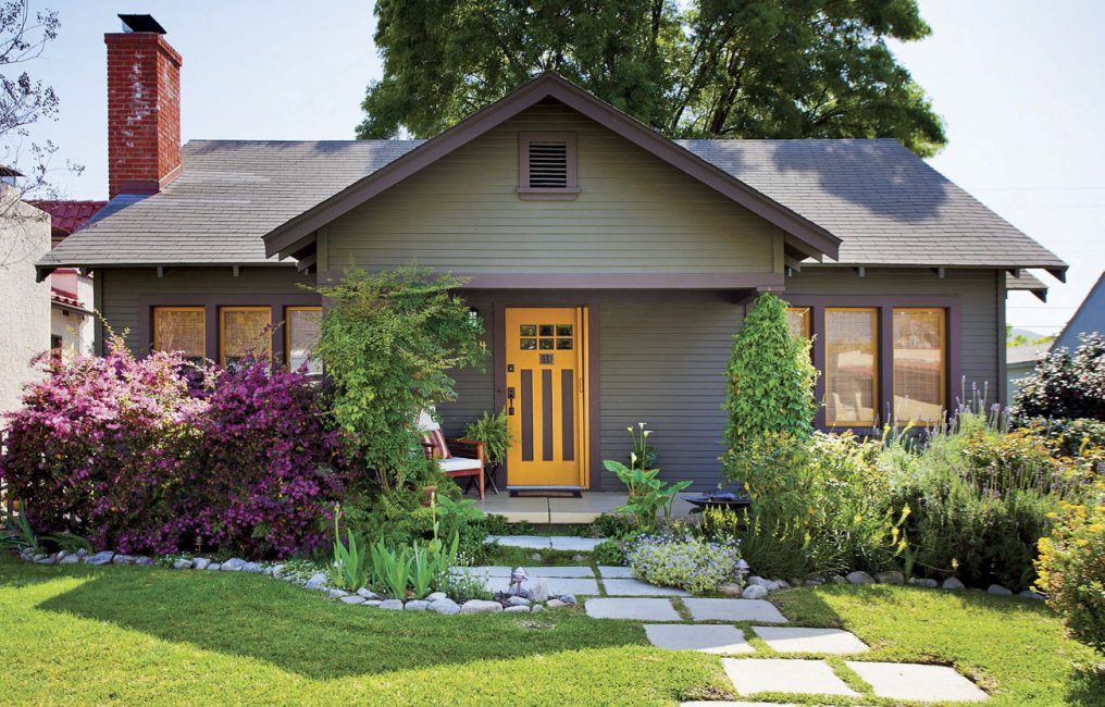 Home Exterior, Your First Impression - Cottage style decorating