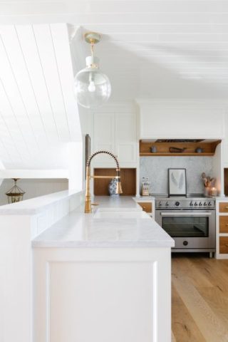 Home Tour: Cottage Charm, Coastal Locale - Cottage Style Dec