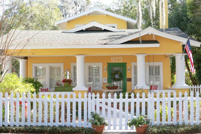 A Cottage of Many Colors - Cottage style decorating, renovating and ...