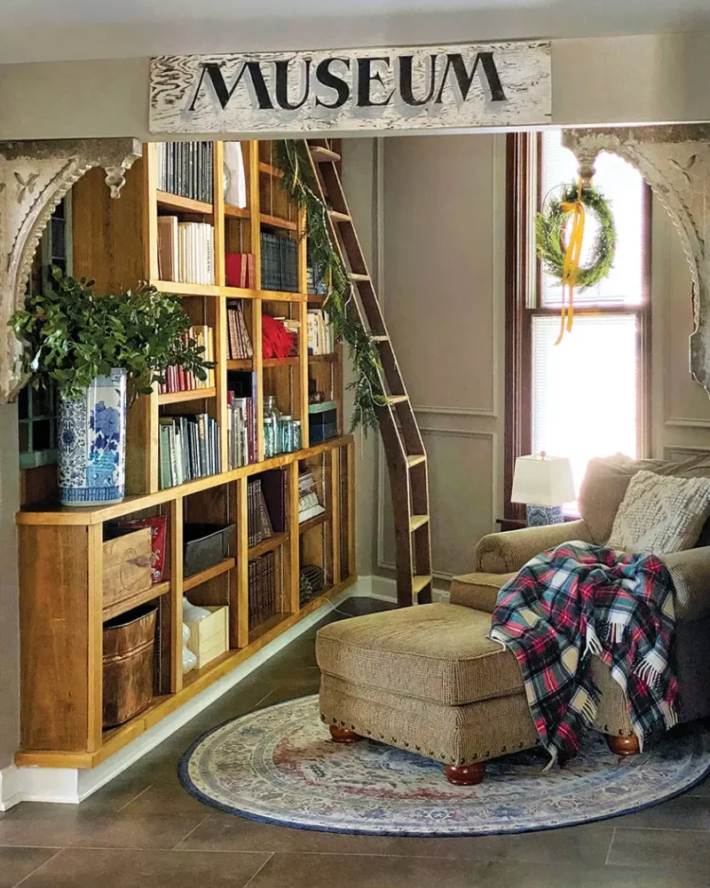 reading room in historic Christmas home in Illinois