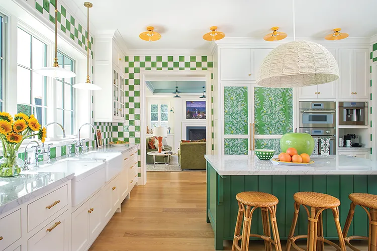 green touches bring color to the kitchen