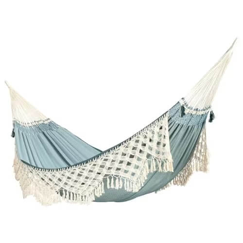 Fjord hammock with pale blue bpdy and white woven fringe